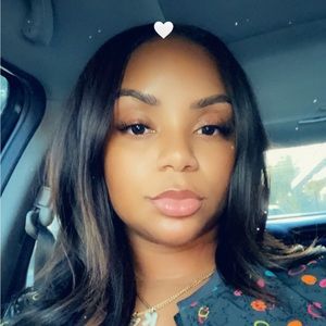 Meet your Posher, Kiesha